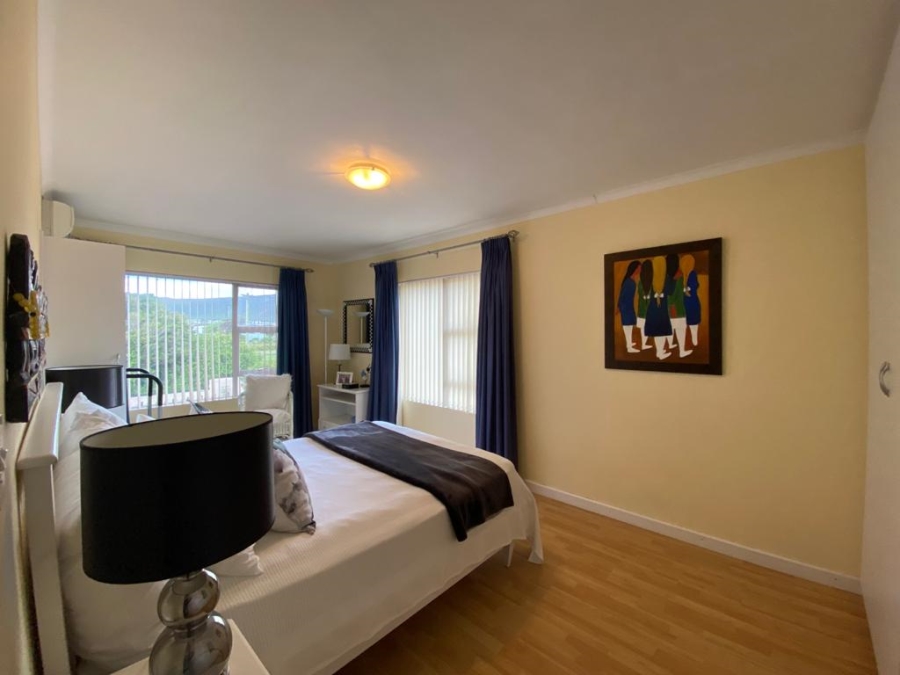 5 Bedroom Property for Sale in Sandbaai Western Cape